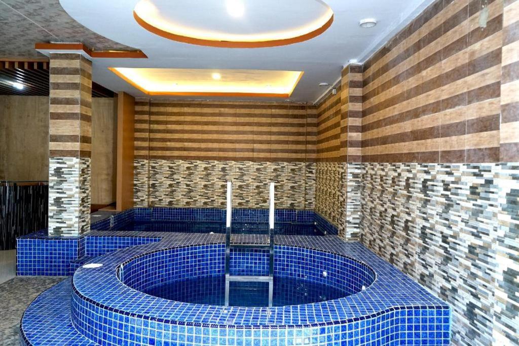 Grand Vella Hotel Pangkal Pinang Luaran gambar